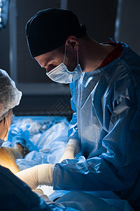 血管外科医生从腿上取出血管毛细血管身体浮肿静脉曲张老年治疗痛苦血栓疼痛静脉图片