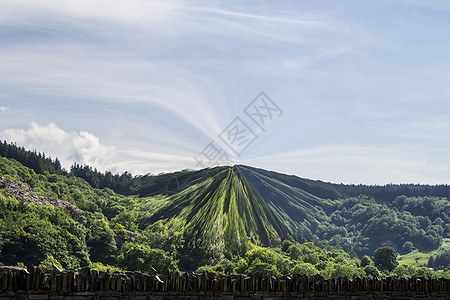 Digital I说明景观背景草地螺旋漩涡明信片爬坡圆圈天空环形想像力曲线图片