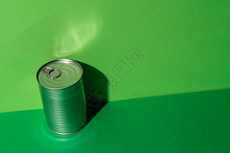 绿色工作室背景的罐罐罐食品锡金属锡罐店铺保鲜贮存对象容器灰色圆柱罐装图片