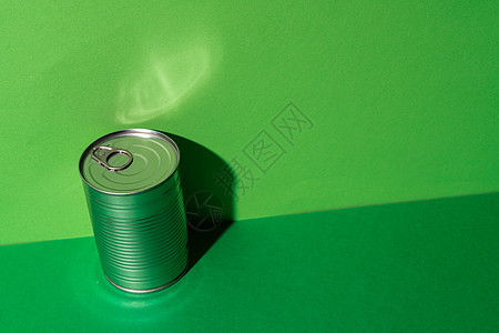 绿色工作室背景的罐罐罐食品锡金属锡罐店铺保鲜贮存对象容器灰色圆柱罐装背景图片