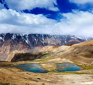 喜马拉雅山丘湖水平风景尔邦山脉横向图片