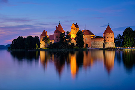 立陶宛加尔维湖特拉凯岛城堡反射照明建筑学房子建筑图片