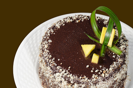 法式巧克力蛋糕 上面覆盖着镜面巧克力糖衣饼干诱惑烘烤静物食谱食物糕点甜点盘子馅饼图片