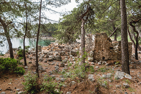 古城的北港 希腊城在古莱西亚海岸的废墟 土耳其建筑地标上建起景点支撑旅游城市岩石观光海岸线旅行考古学木头图片