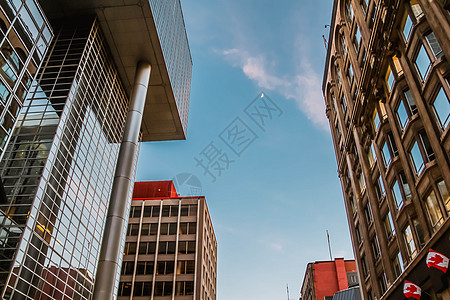 加拿大渥太华市中心的不同摩天大楼 安大略省渥太华市中心的办公楼和公寓楼图片