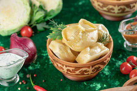 东方国家传统面子马尼特午餐烹饪美食香菜食物国家水饺饺子羊肉胡椒图片