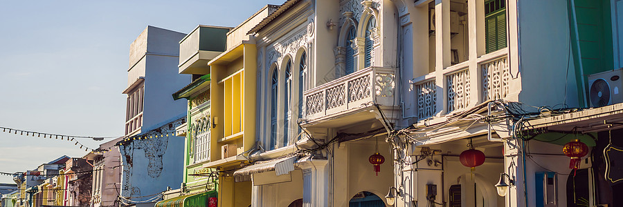 Phuket镇的街 也称为唐人城或旧城窗户装饰假期建筑师格式旅行建筑房子城市天空图片