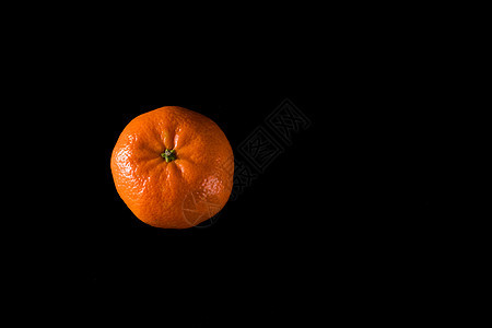 黑背景的曼达林厂柑橘柠檬水果热带橙子果汁皮肤柑桔叶子健康团体甜点饮食图片