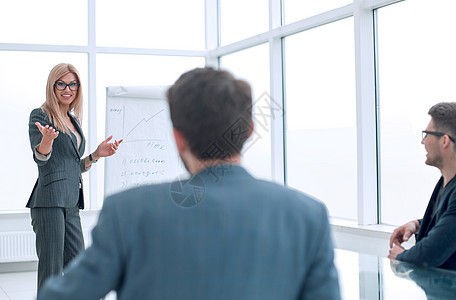 办公室业务介绍的背景图象ECN 4Sub 2200010团体商业头脑讨论会议公司研讨会男性经理房间图片