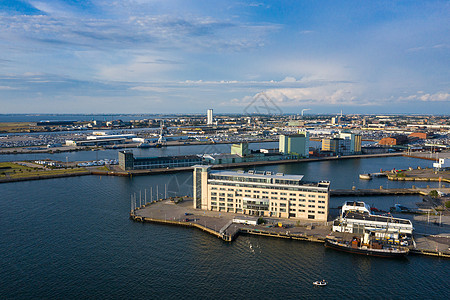 航空 瑞典马尔默港港口建筑学场景城市建筑天线旅行阳光血管摩天大楼图片