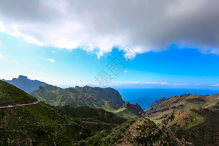 日出时的山地山谷 自然夏季风景首脑日落天堂农村假期环境蓝色薄雾植物群旅行图片