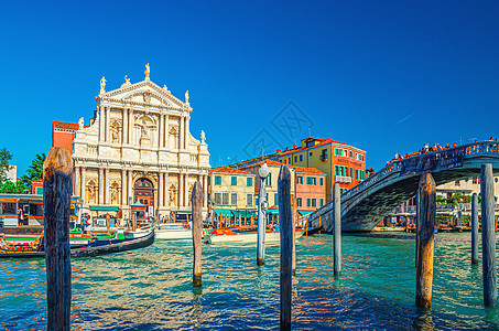 威尼斯市风景与大运河水道水路蓝天建筑旅行游艇建筑学历史性缆车运河教会图片