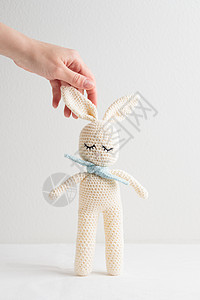 手工制作的剪裁编织木蓝色钩针棉布乐趣爱好礼物兔子闲暇妈妈人手图片