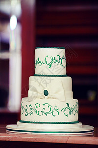 结婚蛋糕 以生锈风格图片