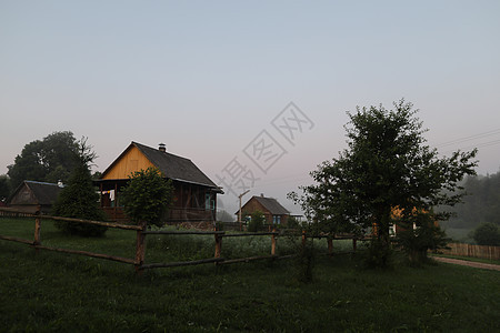 夏季乡村景观的美丽自然牧草地景色 风景假期场景环境农业高尔夫球旅行公园地平线草原天气图片