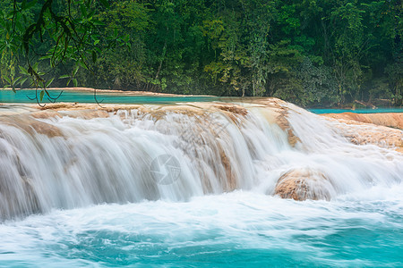 墨西哥尤卡坦州阿古亚阿祖尔Agua Azul荒野丛林森林溪流旅行风景瀑布天堂公园蓝色图片