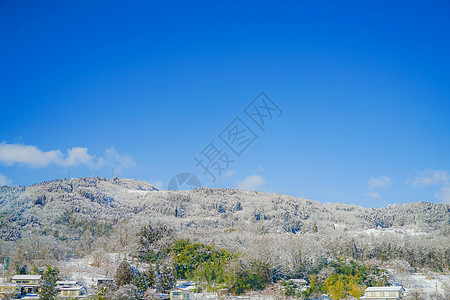 福岛市遭雪雪覆盖的画面和平景色照片蓝色旅行房子好天气干线居民区街景背景图片