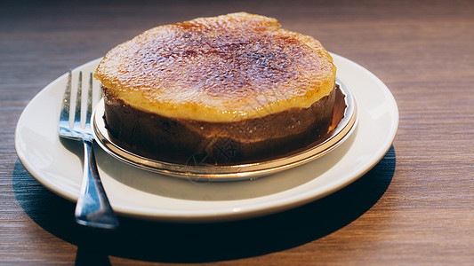 果冻焦糖烤奶瓜 布鲁里红饼 布鲁莉香草甜点 葡萄牙人欢迎的甜点图片