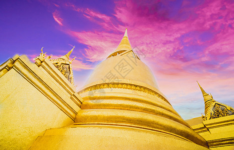 翡翠佛寺的金金图帕 泰国曼谷图片