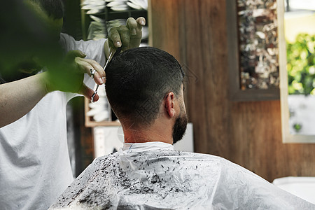 男客户理发店理发师理发服务职业男性男人治疗剪刀美容师工具胡须店铺图片