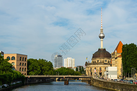 BERLIN 德国柏林 2022年5月6日 对斯普里河和波德博物馆的柏林观艺术河岸城市博物馆建筑学景点历史电视旅行游客图片