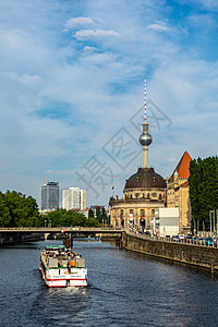 柏林 德国2022年5月6日 对斯普里河和波德博物馆的柏林观天线旅行电视景点全景观光景观文化休闲城市图片