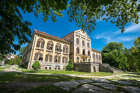 塞尔维亚的王朝温泉地标旅游城堡建筑学公园文化城市历史图片