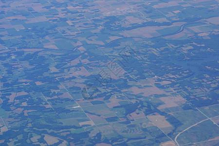 美国东美国农村的空中照片湿地农场村庄农业乡村视图蓝色平原林地高架图片