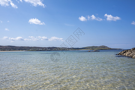 在爱尔兰Donegal县的旗帜自然景观岩层蓝天一颗心海洋支撑沙丘天线蓝色图片