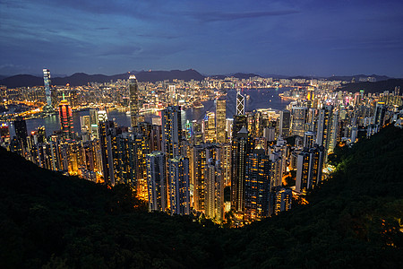 香港的夜景从维多利亚峰看到办公楼城市景点旅游商业街景建筑机构景观交通图片