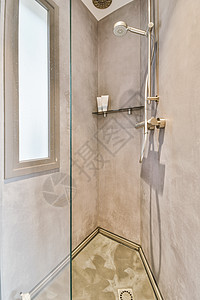 现代浴室的淋浴箱洗手间管道公寓建筑学盒子龙头风格装饰住宅家庭图片