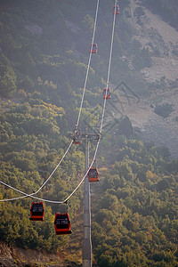 土耳其塔尼兹利的Teleferik电话公司旅行游客时光树木缆车电话电缆火鸡景观远足图片