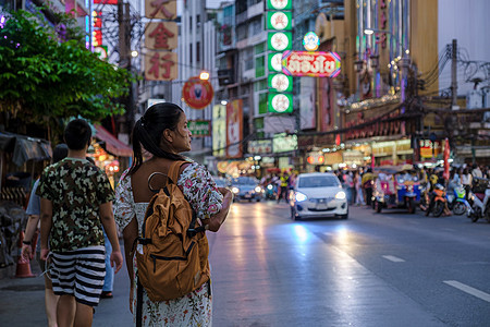 中国城曼谷泰国 中国城曼谷的混居街道旅游旅行景观传统运输车辆速度文化人群交通图片