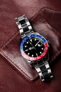 正规奢侈品男子手表和蓝红贝泽不锈钢红色裙子手镯金属手腕配饰时间小时口径图片