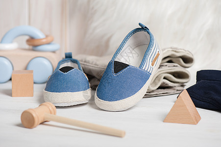 婴儿小鞋新生婴儿期童年孩子诞生纺织品蓝色玩具拖鞋服装图片