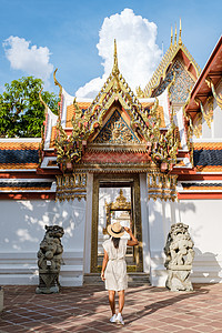 泰国曼谷的Watho Pho寺 曼谷的仰靠布吉达庙艺术历史假期天际建筑女性宗教旅行历史性旅游图片