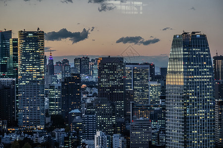 海滨顶部世界贸易中心大楼观测台的风景外表建筑办公楼地标夜景摩天大楼建筑群景观街景交通图片