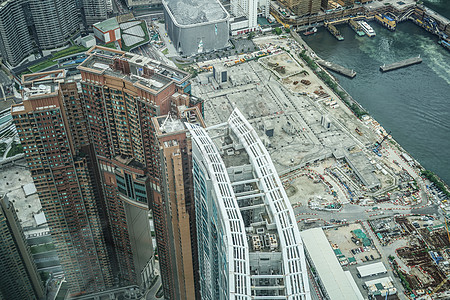 从SKY100观察甲板看到香港市风景建筑街景金融景观海洋建筑群天际摩天大楼天空高层建筑群图片