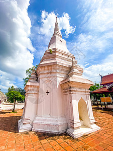 泰国苏拉特萨尼的文化佛塔艺术地标金子建筑旅行宗教宝塔庭院图片