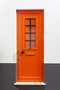 新的封闭式现代亮橙色门图片