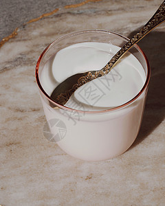 新鲜奶油白酸奶酸奶牛奶营养食物乡村水果产品食谱美食奶制品图片