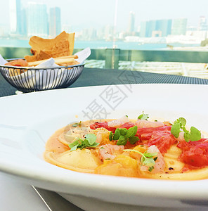 餐厅的美味佳肴  意大利面和意大利菜谱风格的概念烹饪蔬菜海鲜厨房食物香菜面条美食饮食午餐图片