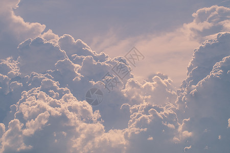 美丽的白毛云 天空背景 抽象的季节和天气白云天云场景环境自由想像力日光阳光晴天气候图片