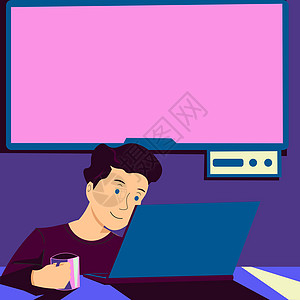 男子控股杯 看拉普顶端和展示重要新闻 在后面的Tv 男孩在手中抓人 盯着电脑并显示Cruty信息推介会商务学习快乐套装男孩们幸福图片