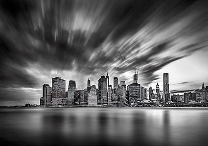 纽约市曼哈顿和布鲁克林日落时的全景(纽约)图片