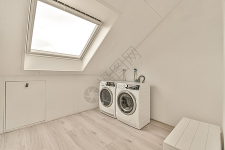 Mansard卧室 室内设计最小型设计住房装设家具白色建筑学风格房子公寓房间装饰图片