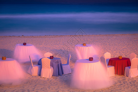 坎昆卡利比沙滩 椅子和桌椅 晚上 墨西哥里维埃拉玛雅团体假期气候旅游沙滩婚礼派对天空旅行蓝色图片