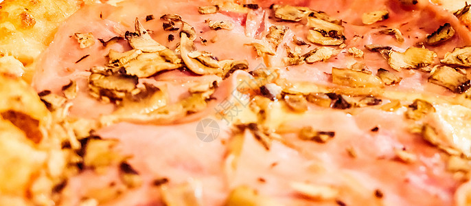 意大利比萨店的传统意大利比萨 美食旅行体验乡村食谱香肠午餐奢华披萨菜单食物石头服务图片