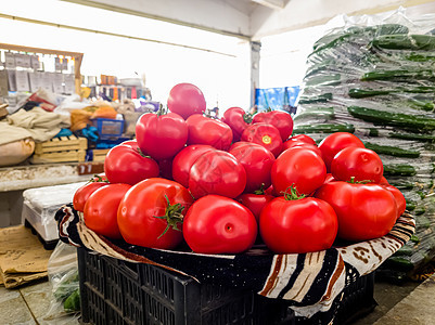 有蔬菜和水果的街头市场 购物集市 与西红柿抗争营养团体农业植物店铺农场橙子生产地标有机食品图片