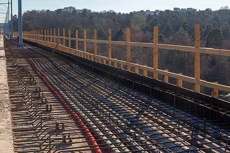 城市桥的修复工程建筑网格技术栏杆栅栏工作安全钢筋腐蚀图片